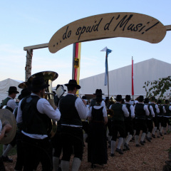 Bierzeltabend in Bayern